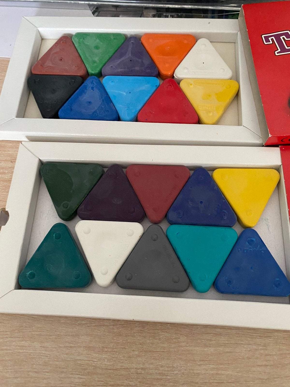 Te gekke krijtjes op bijenwas, Hobby en Vrije tijd, Ophalen of Verzenden, Nieuw, Overige typen