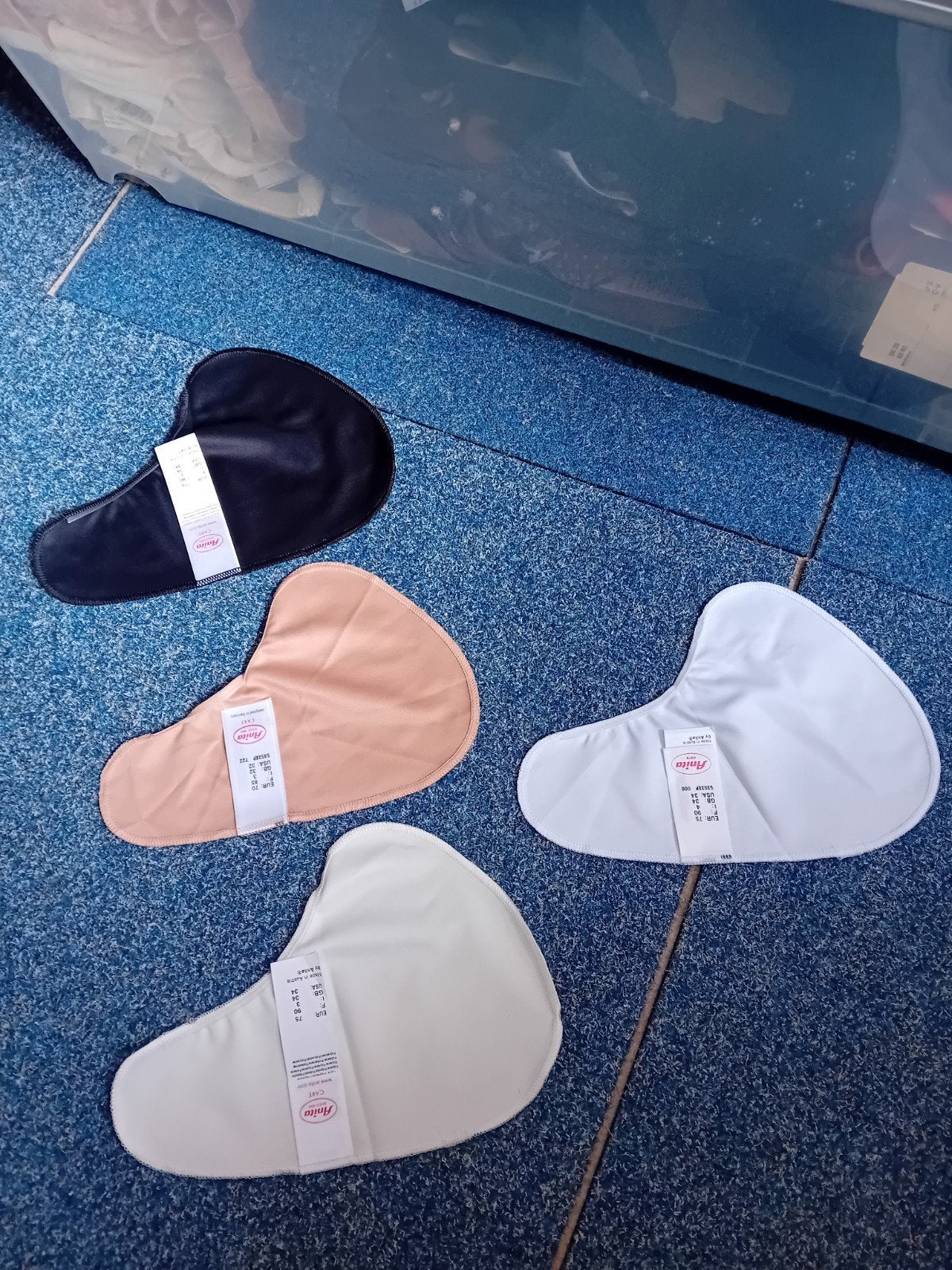 Amoena en Anita prothesehoesjes in diverse kleuren en maten, Amoena, Anita, Ophalen of Verzenden, Zwart, Overige typen