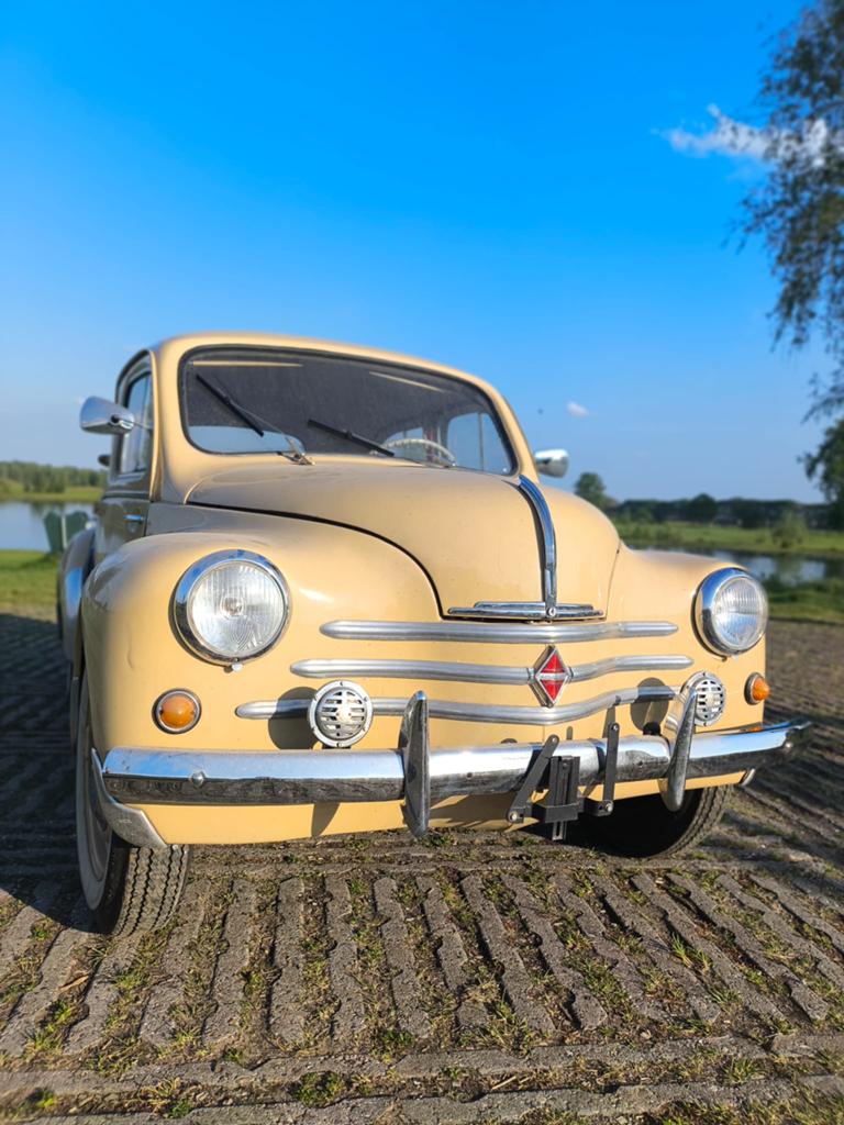 Renault 4cv, Auto's, Achterwielaandrijving, Renault, Geel, Overige kleuren