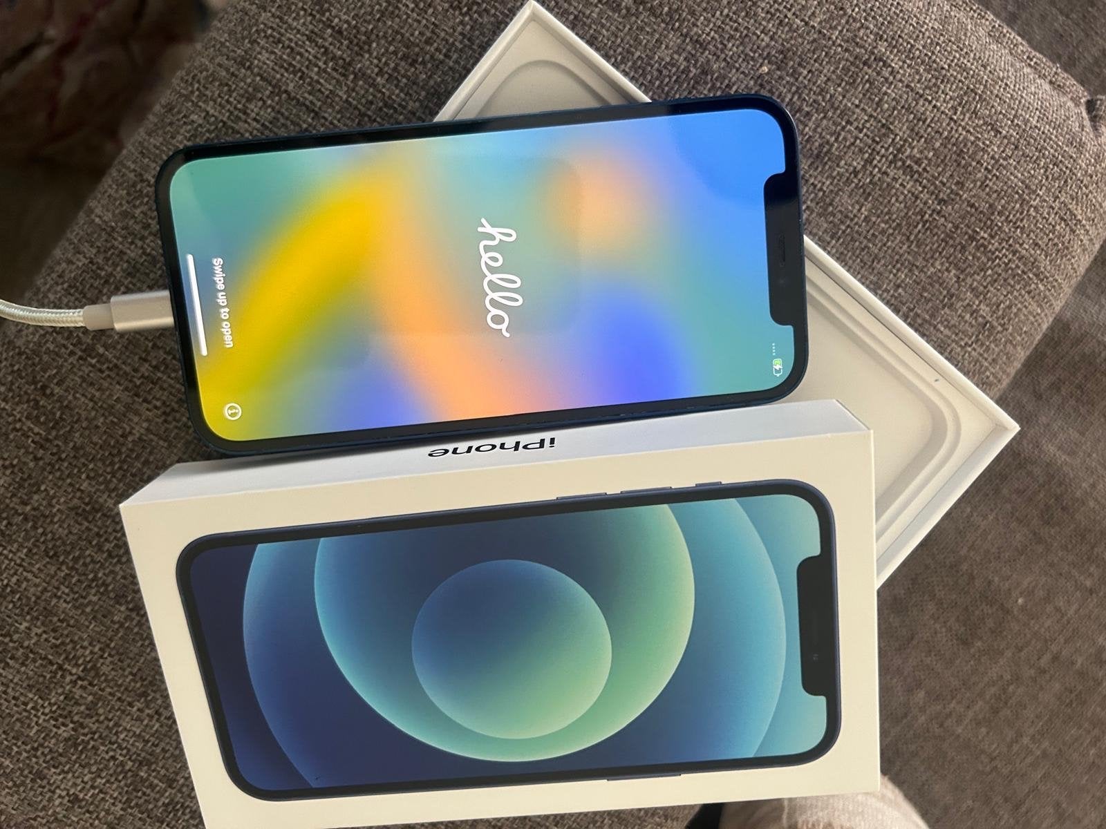 Apple iPhone 12 - 64GB - Blauw - Goede staat