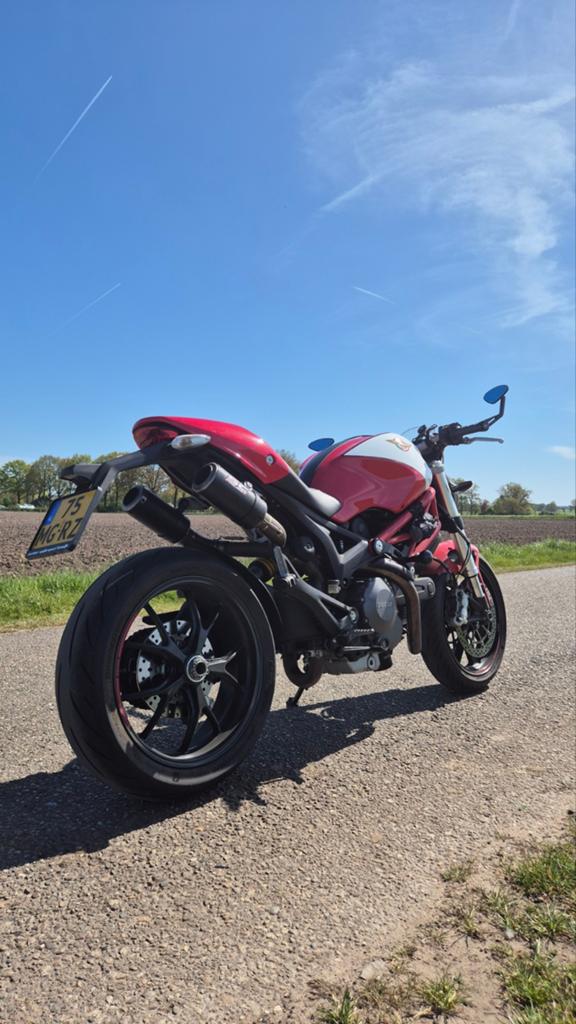 Ducati Monster 796 uit 2010 - Lage km, SC Project uitlaat, Occasion, Motorrijbewijs A, Particulier, 800 cc