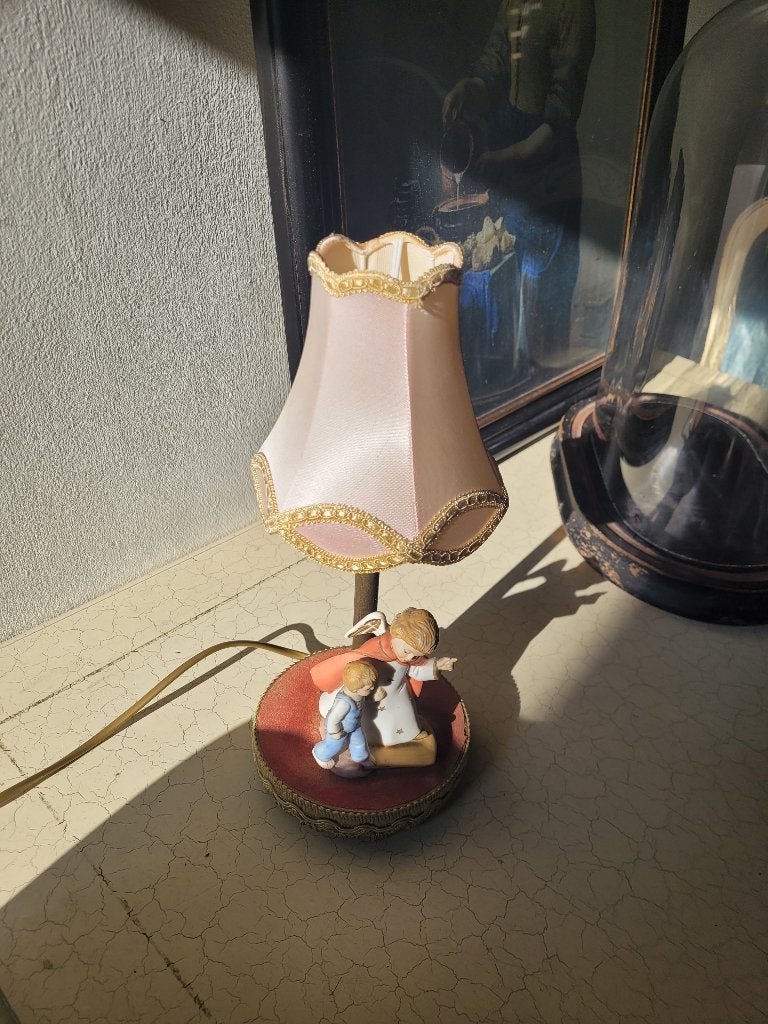 Vintage tafellampje met porseleinen beschermengel, Antiek en Kunst, Ophalen of Verzenden
