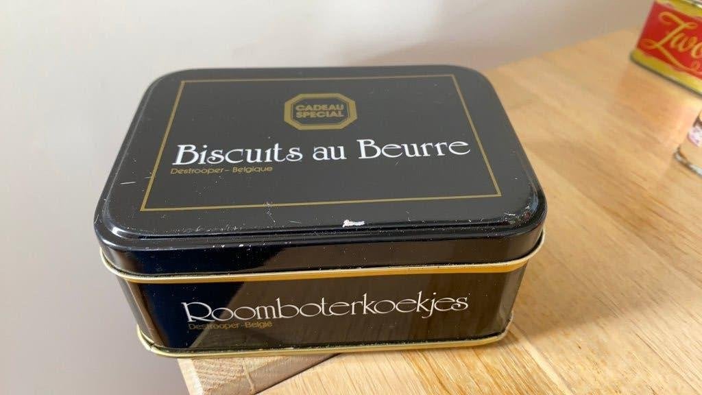 Destrooper roomboterkoekjes zwart blik uit Lo- België, Verzamelen, Ophalen of Verzenden, Gebruikt, Overige