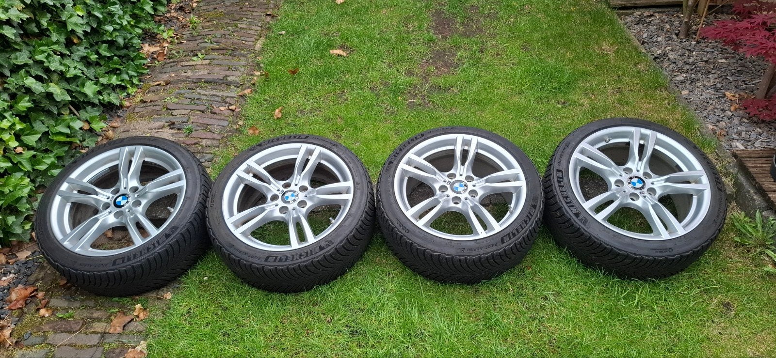 BMW 400M winterset met Michelin Pilot Alpin 5 6mm 235/40 R18, Ophalen, 18 inch, Gebruikt, Winterbanden