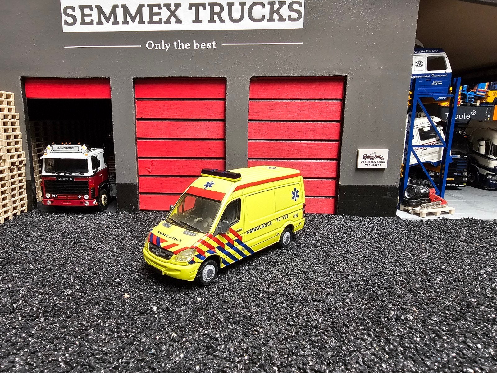 wsi Mercedes sprinter ambulance., Ophalen, Zo goed als nieuw, Bus of Vrachtwagen, Wsi