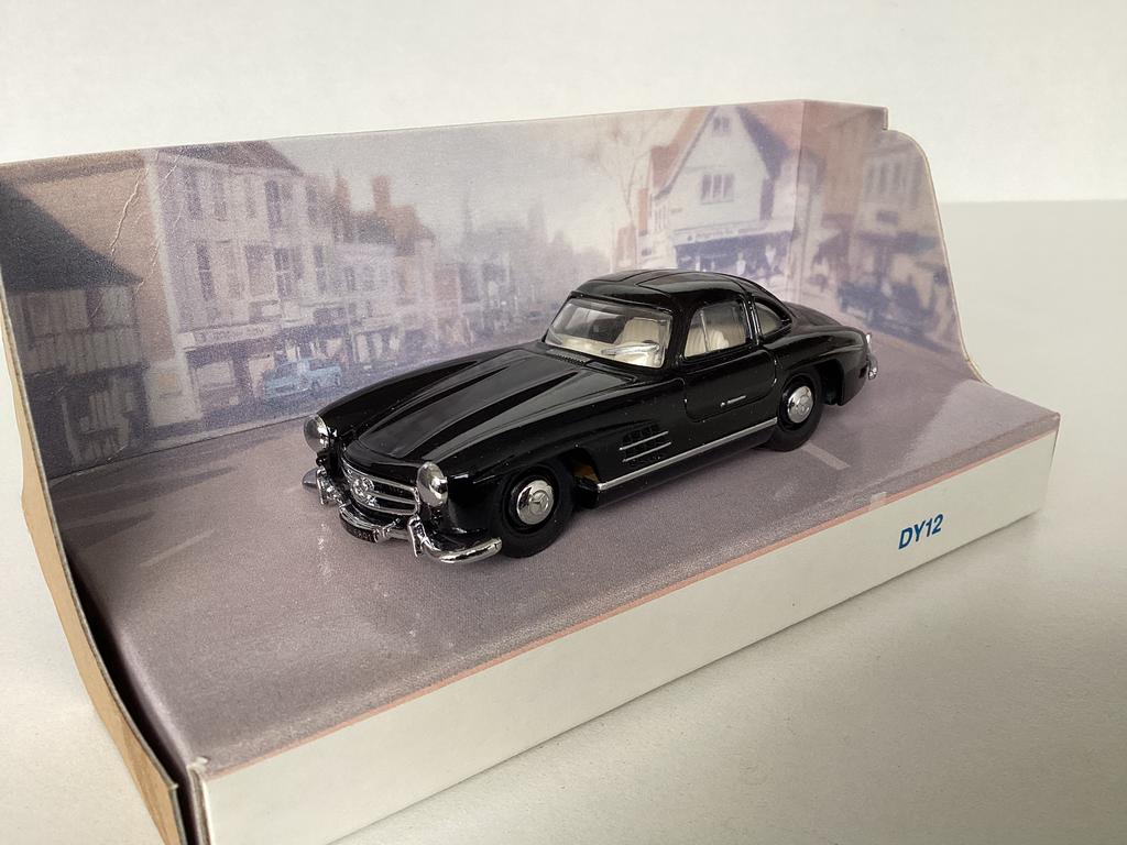 Mercedes 300SL Gullwing 1:43 Dinky Nieuwstaat in verpakking, Ophalen of Verzenden, Nieuw, Auto, Matchbox