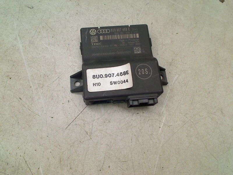 Gateway Module Audi Q3 (8UB/8UG) 2012 8U0907468E, Gebruikt, Auto-Union-Straße  1, Ingolstadt 85057, , Duitsland, Info@audi.de