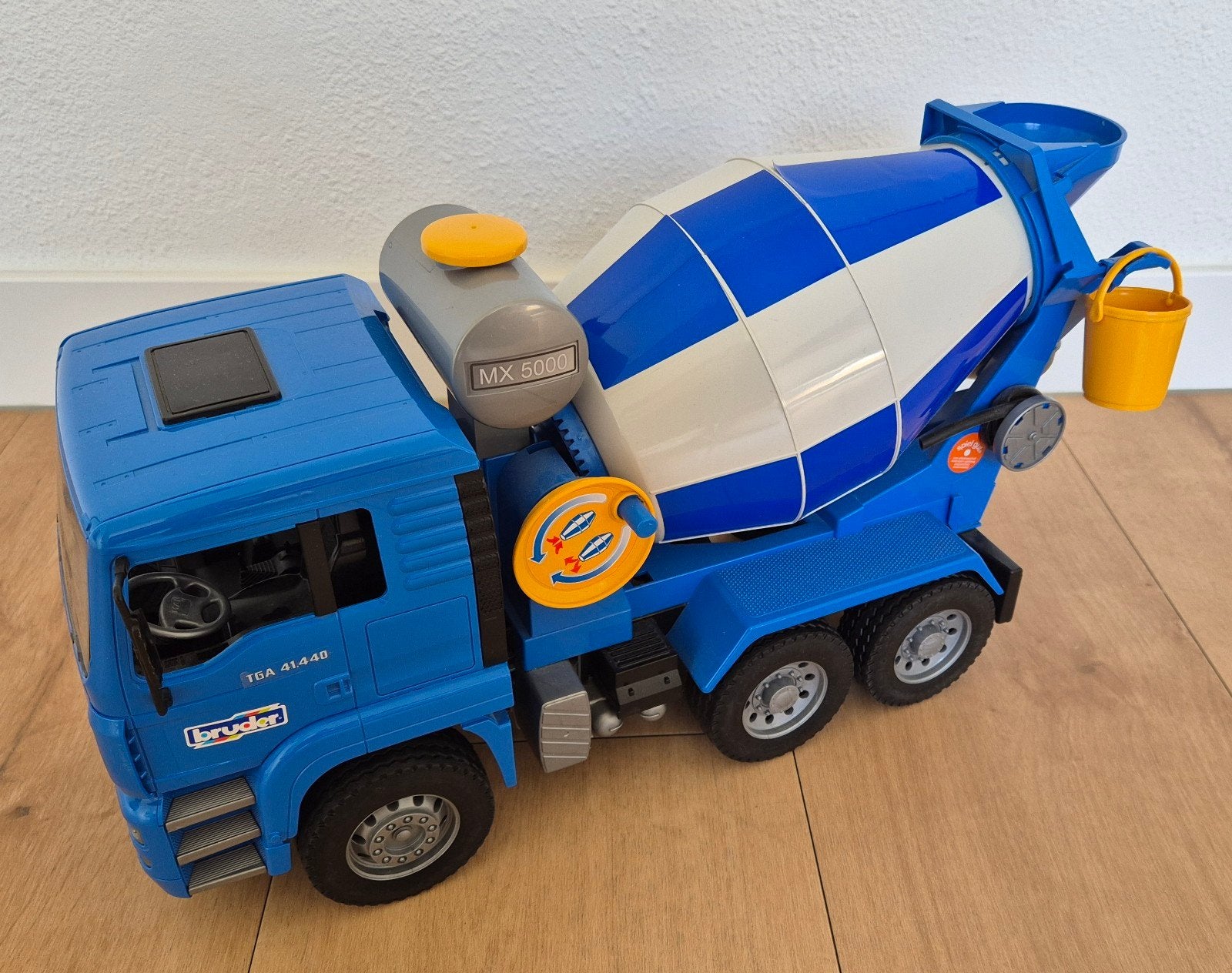 Bruder betonmixer blauw, Ophalen, Zo goed als nieuw