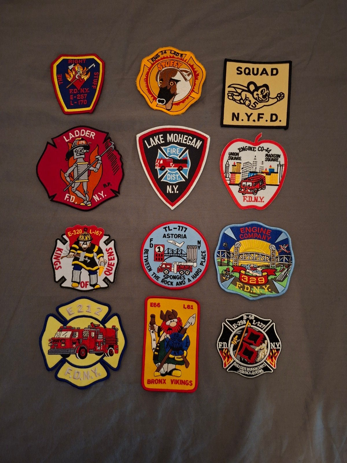Collectie FDNY Brandweer Emblemen - Diverse Ontwerpen, Ophalen of Verzenden, Nieuw, Overige typen
