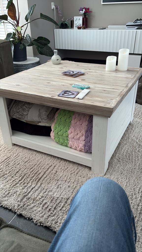Gratis salontafel en bijbehorende kas., Ophalen, Gebruikt, 100 tot 150 cm, 50 tot 100 cm