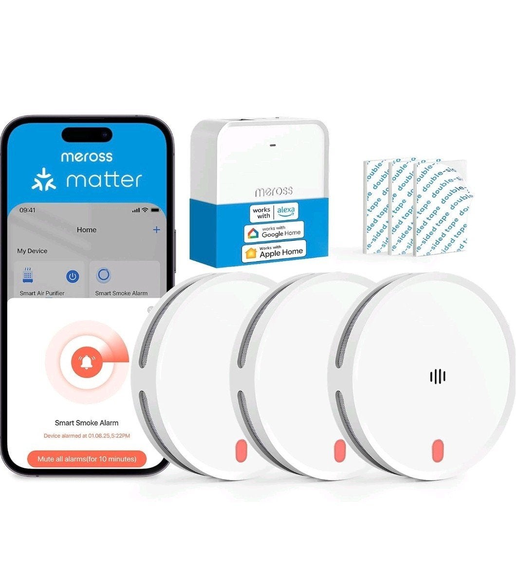 nieuw in doos.  smart smoke alarm. pack of 3, Ophalen of Verzenden, Nieuw, Detector, Sensor of Melder, Rook