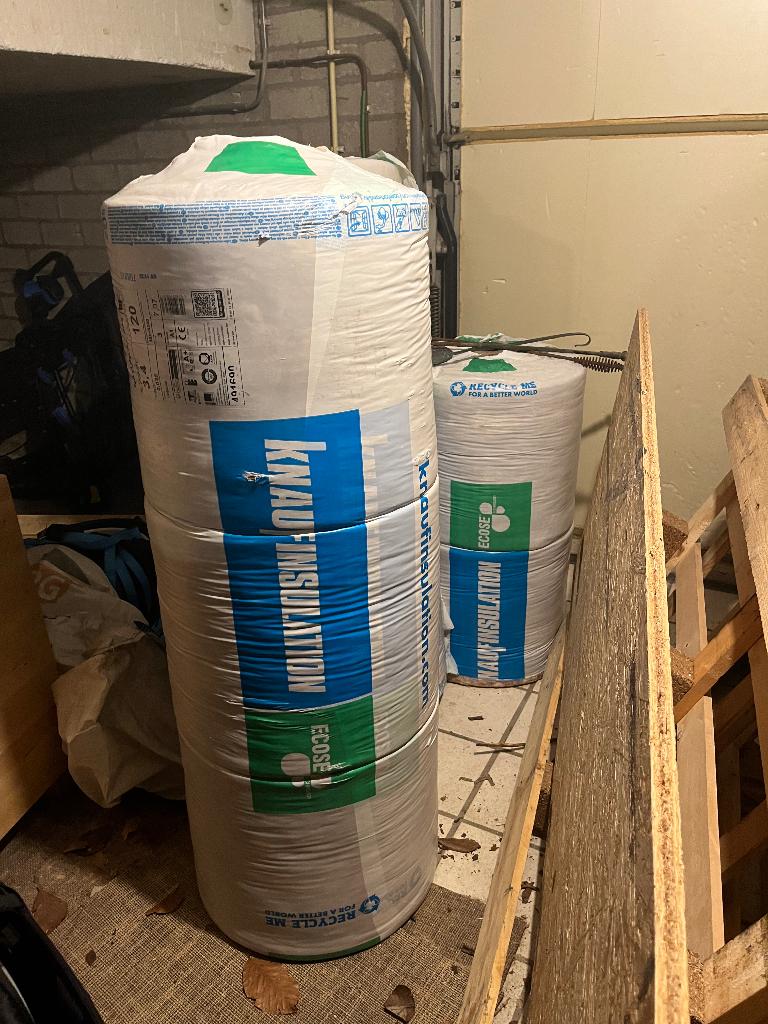 Isolatiemateriaal - Knauf Naturoll Glaswol - 38 cm, Ophalen, Dakisolatie, Nieuw, 15 m² of meer