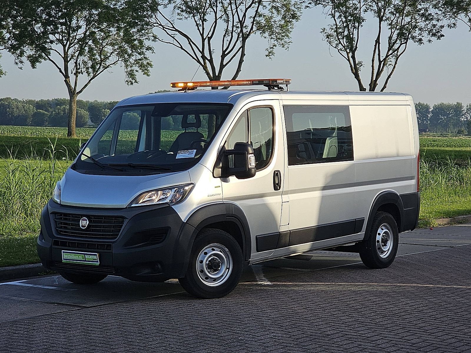 FIAT DUCATO 35 2.3 dc clima euro6, Auto's, Euro 6, Leder, Bedrijf, 2 stoelen