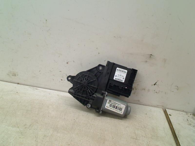 Motor Raammechaniek Links Voor Caddy Combi III (2KB,2KJ), Gebruikt, Volkswagen, Volkswagen AG, Kundenbetreuung@volkswagen.de