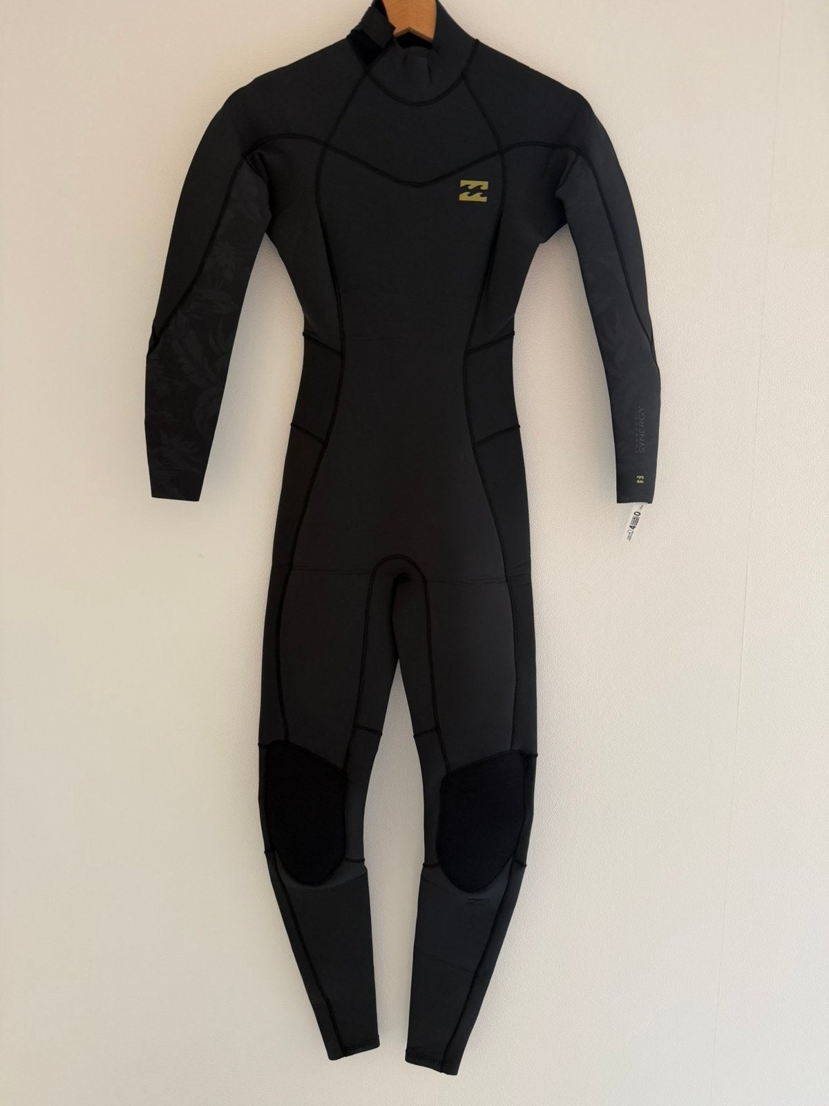 Billabong Synergy Graphene 3 2mm Wetsuit Dames Maat 4 Nieuw, Ophalen of Verzenden, Nieuw, Dame, Wetsuit