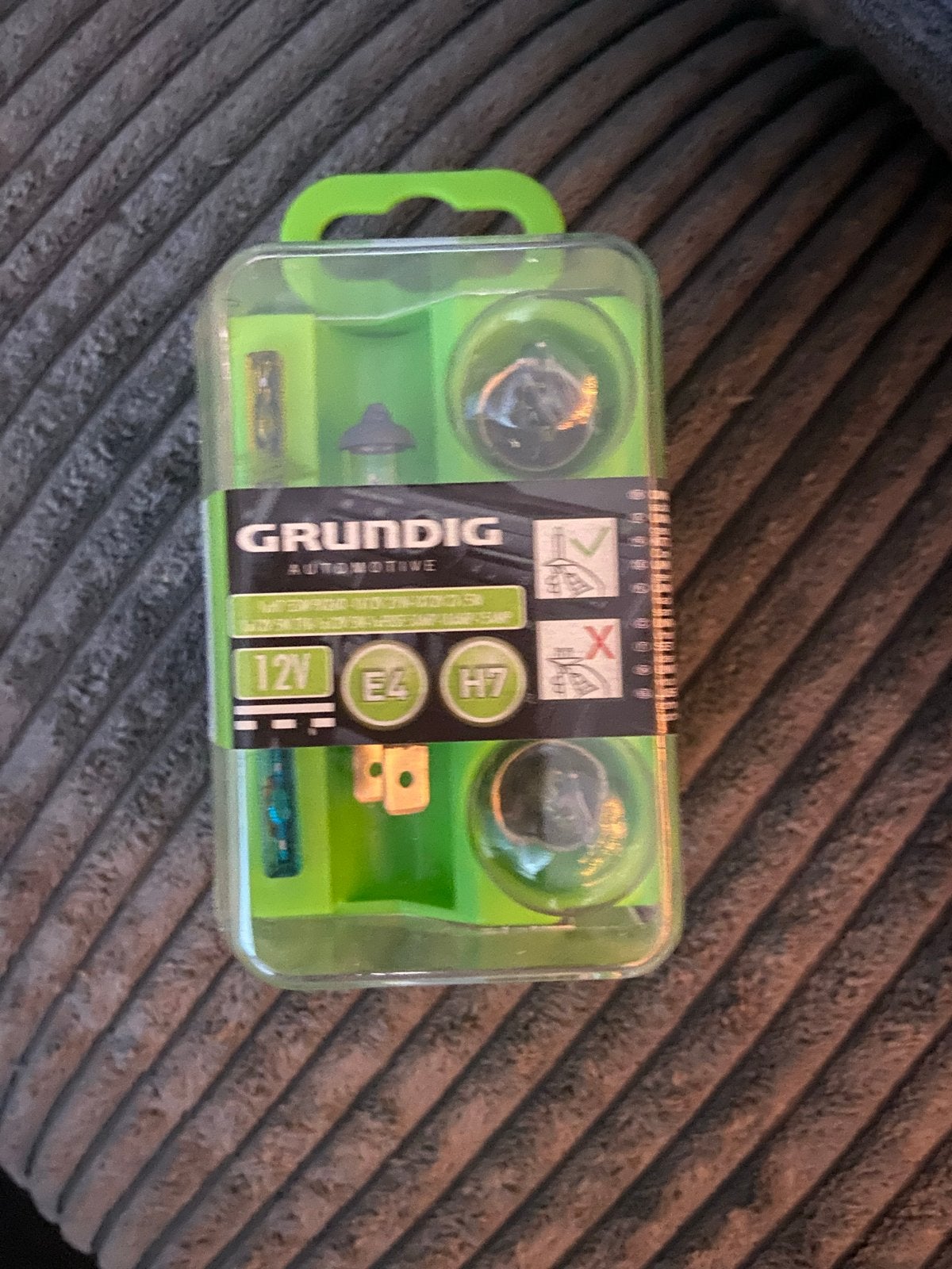 Grundig Automotive 12V E4 H7 Lampenset, Auto-onderdelen, Ophalen of Verzenden, Nieuw, Universele onderdelen