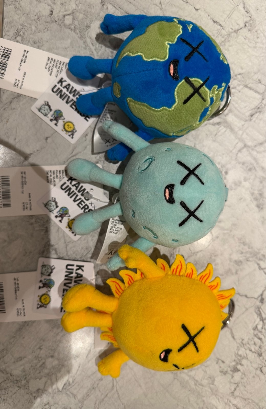 KAWS UNIQLO Charm (knuffel) - Zon, Maan en Aarde Set, Overige merken, Overige karakters, Overige typen, Blauw