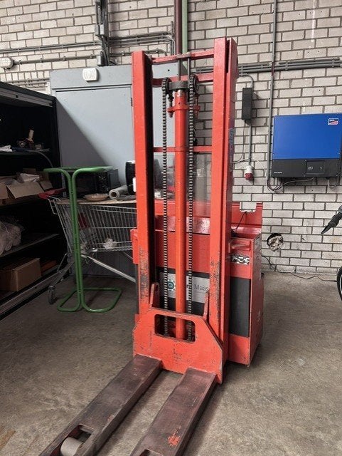 Lafis Elektrische Stapelaar 1600 kg - Werkend + Acculader, Ophalen, Gebruikt