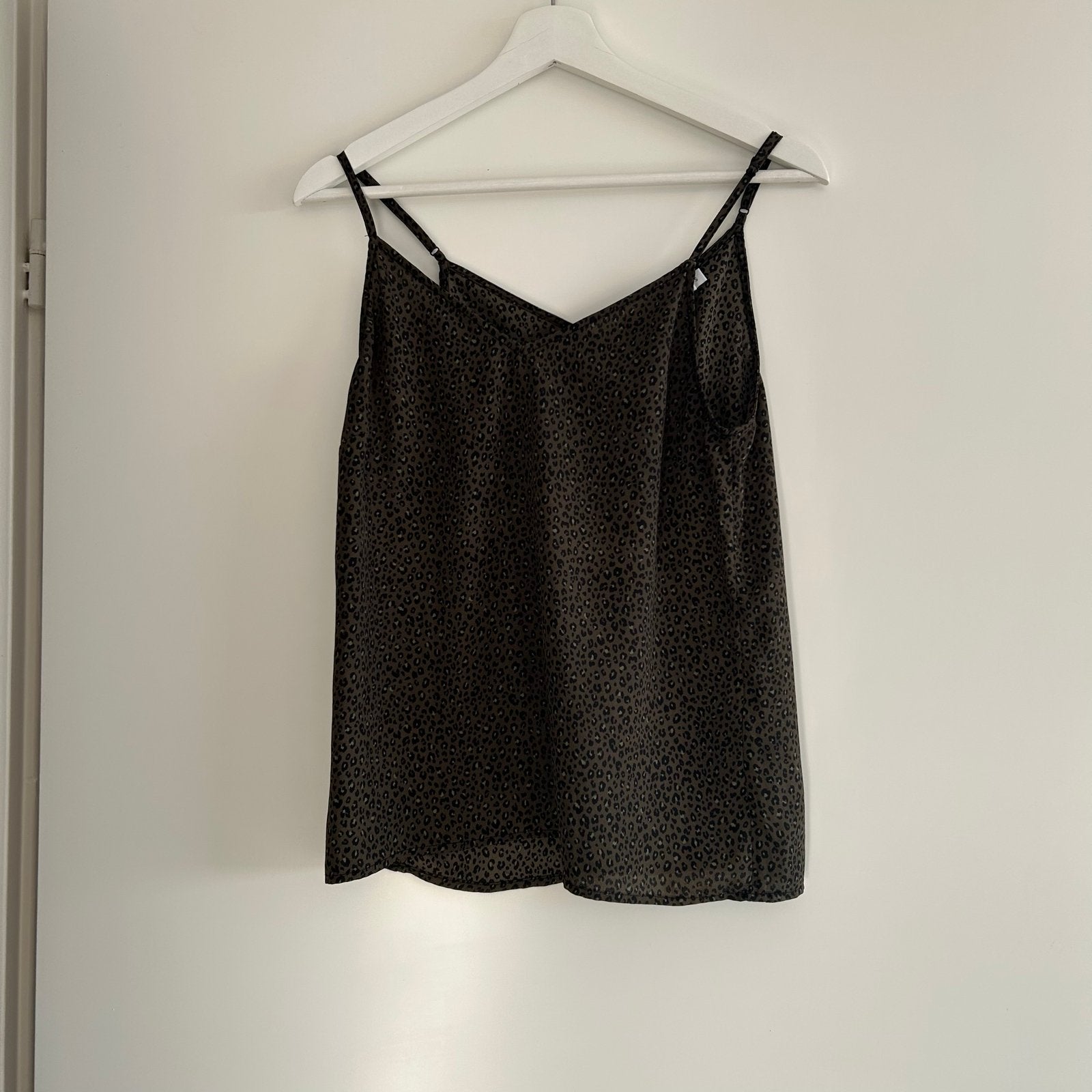 Stijlvolle Top Costes met Luipaardprint - Maat S, Zwart, Ophalen of Verzenden, Zo goed als nieuw, Maat 36 (S)