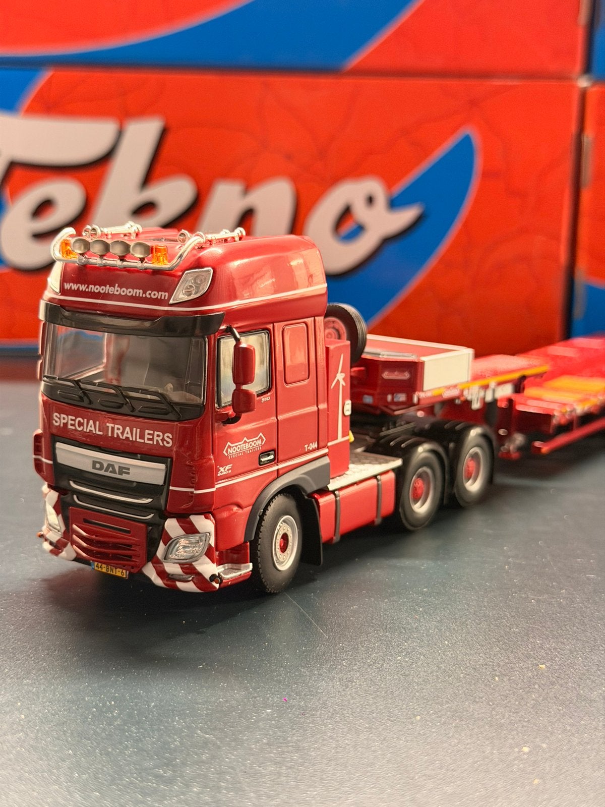WSI DAF XF Nooteboom T-044, Ophalen of Verzenden, Zo goed als nieuw, Bus of Vrachtwagen, Wsi