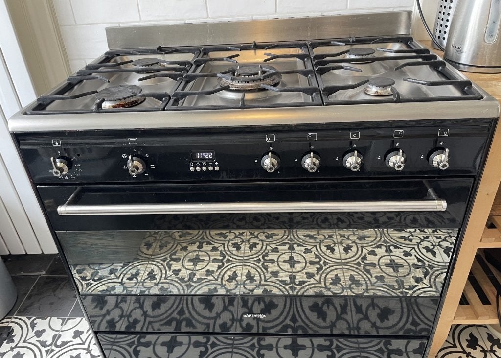 SMEG fornuis en oven SNL91MFN6, Witgoed en Apparatuur, Fornuizen, Ophalen, Gebruikt, Hete lucht, 60 cm of meer
