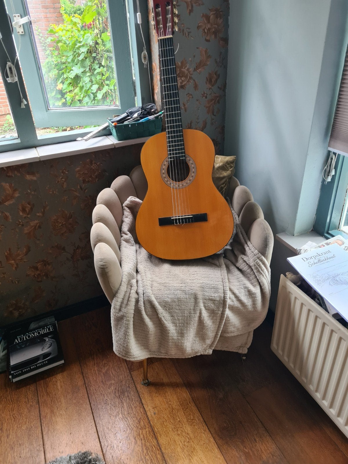 gomes gitaar hals zit los, Ophalen of Verzenden, Klassieke of Spaanse gitaar