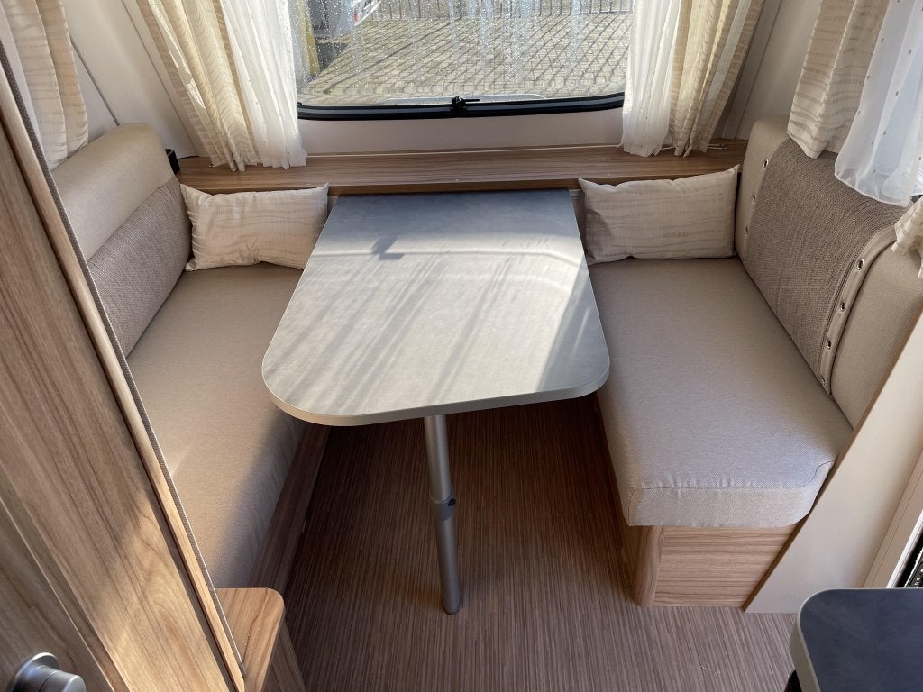 Eriba Nova Light 442 Mover, Thule luifel, Caravans en Kamperen, Overige typen, Standaardzit, Bedrijf, Tot en met 3