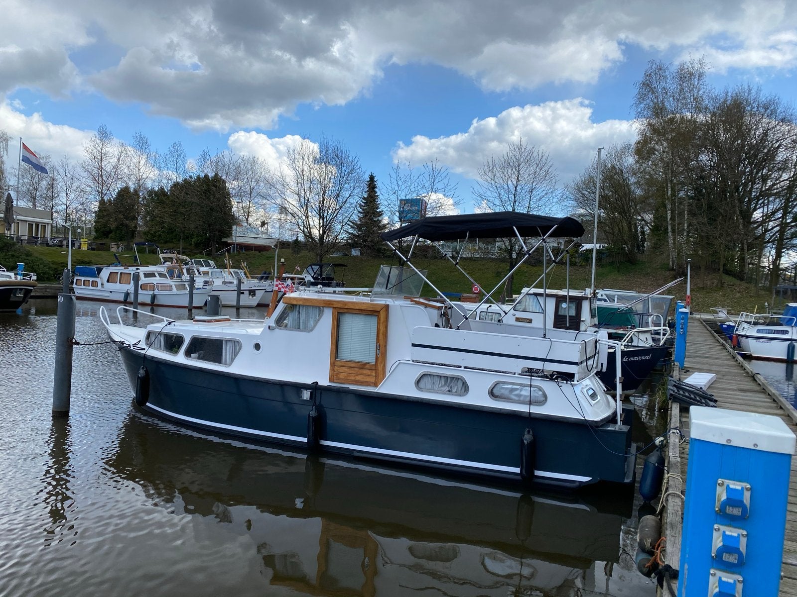 Charmante Kruiser 8.6m - Mercedes OM 636 - Recent onderhoud, Watersport en Boten, Motorboten en Motorjachten, Overige merken, 9 m