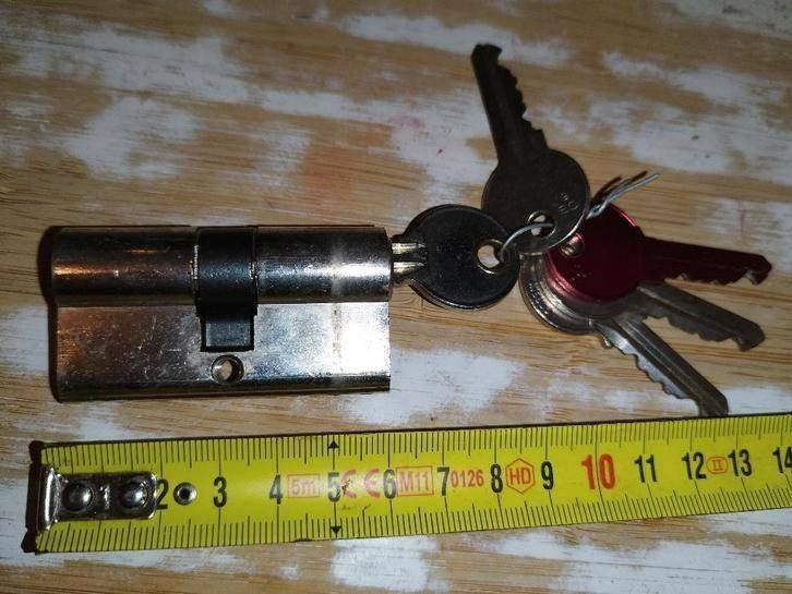 Cilinderslot met 5 sleutels, Ophalen of Verzenden, Gebruikt, Chroom, Slot