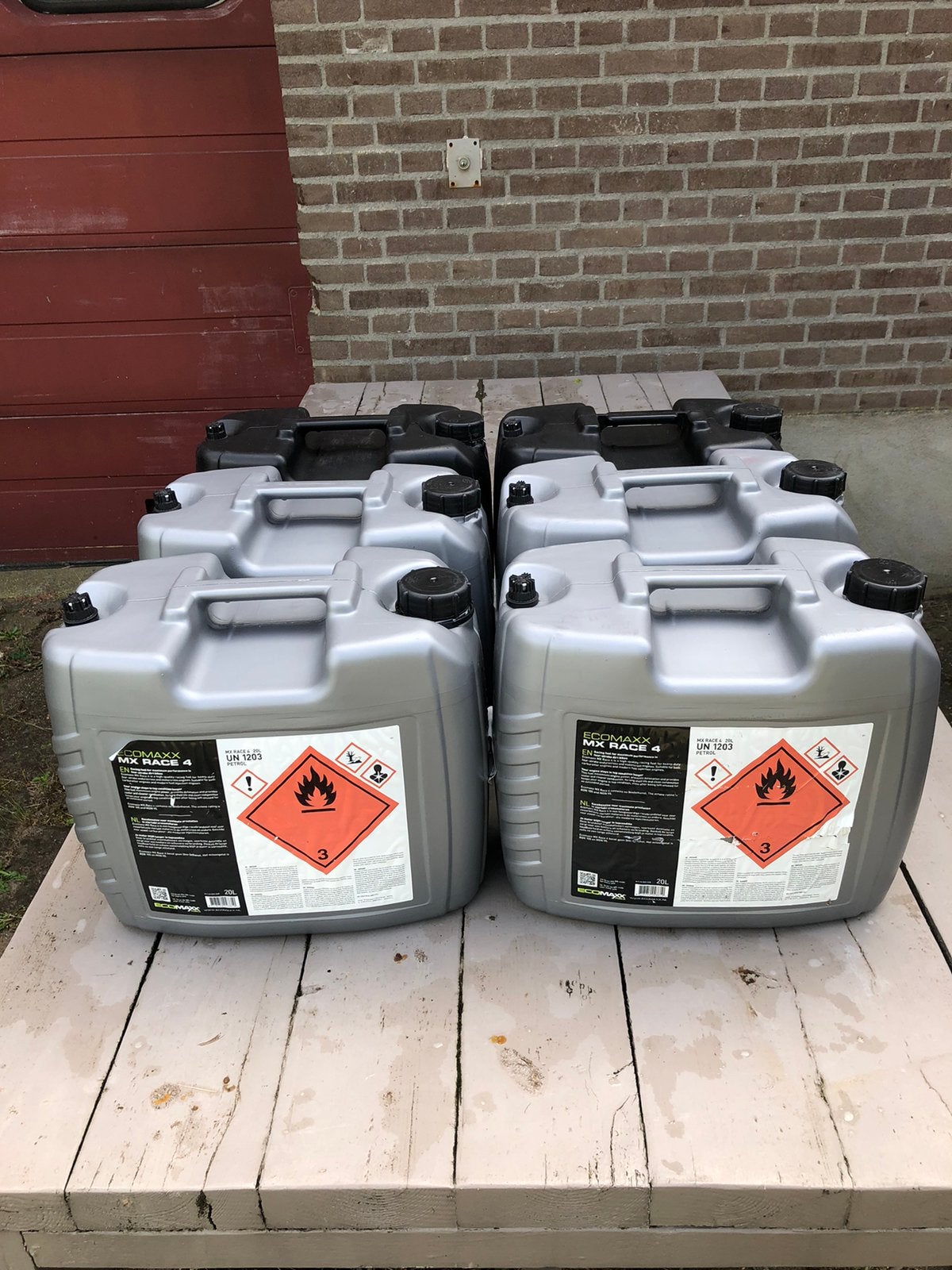 6x 20 liter lege benzine jerrycans Ecomaxx MX Race 4, Auto-onderdelen, Brandstofsystemen, Ophalen, Gebruikt
