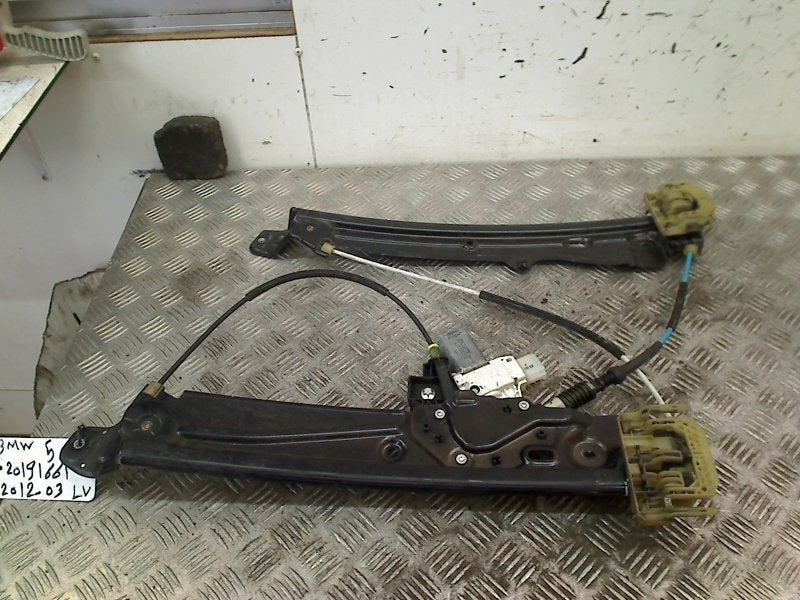 Raammechaniek Elek Links Voor BMW 5 serie (F10) 72318879F18E, Auto-onderdelen, Gebruikt, Petuelring 130, München 80809, , Duitsland