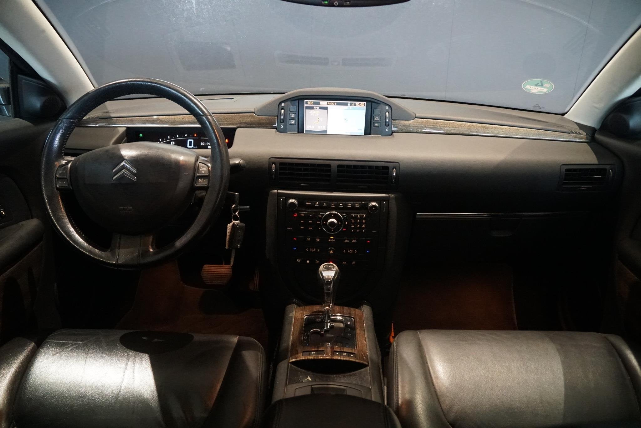 Citroen C6 2.7 HdiF V6 Exclusive 204PK + HEAD-UP DISPLAY, Auto's, Gebruikt, C6, Zwart, Bedrijf