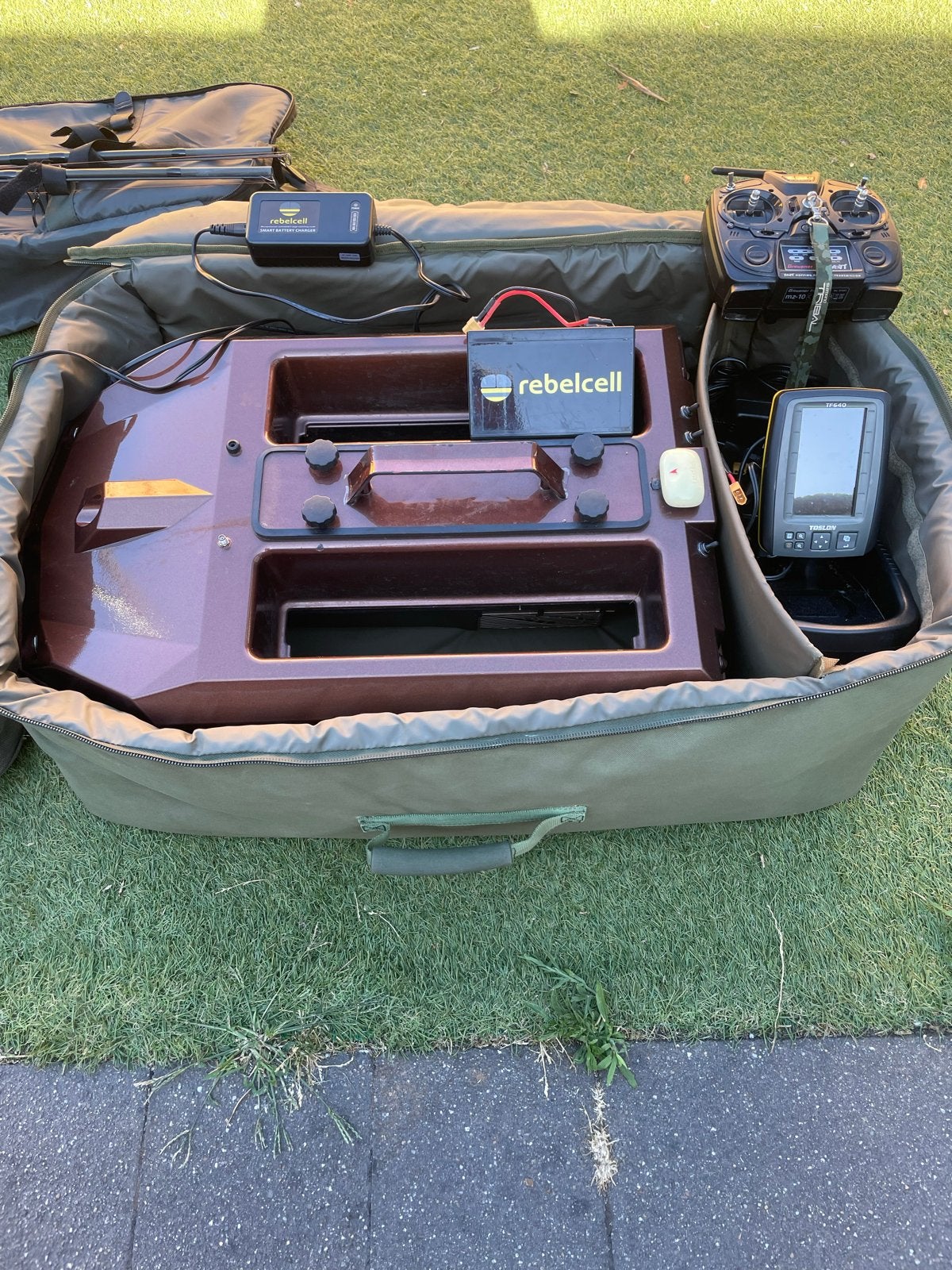 Complete visuitrusting: voerboot, hengels, beetmelders, Watersport en Boten, Hengelsport | Algemeen, Ophalen, Gebruikt, Complete hengel
