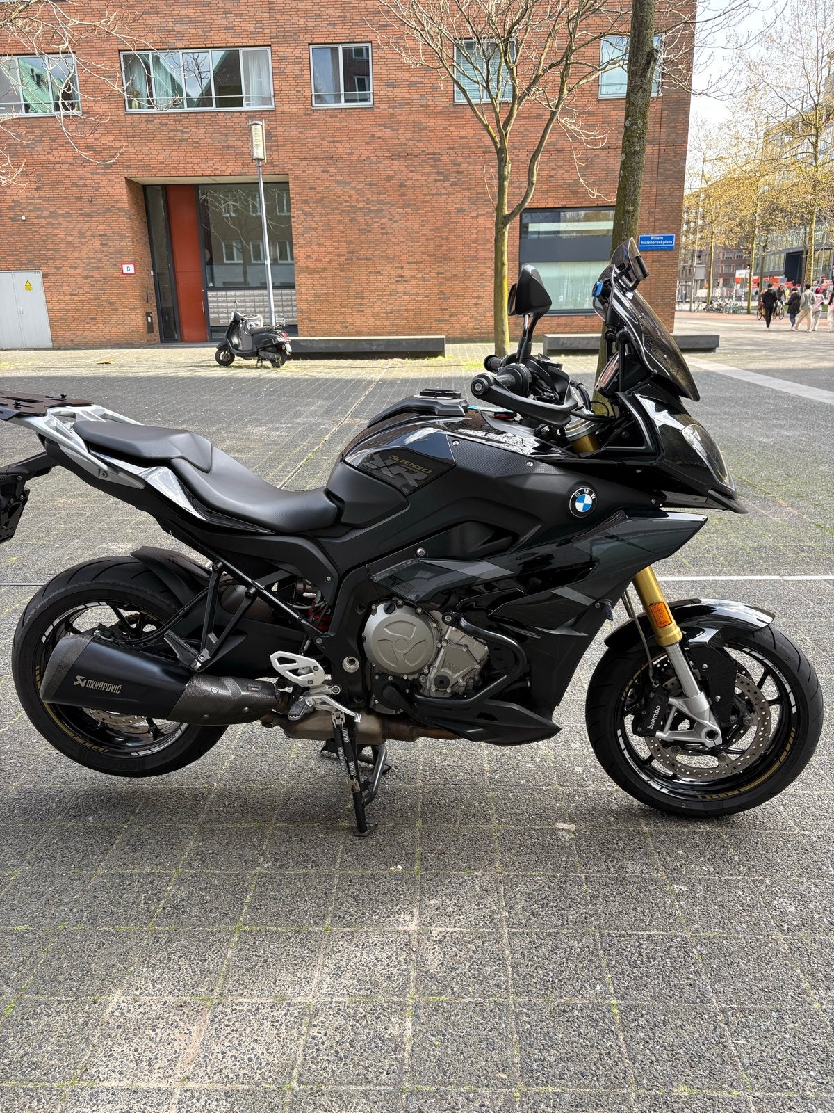 BMW S1000XR Triple Black, Motoren, 4 cilinders, Motorrijbewijs A, Handvatverwarming, Gebruikt