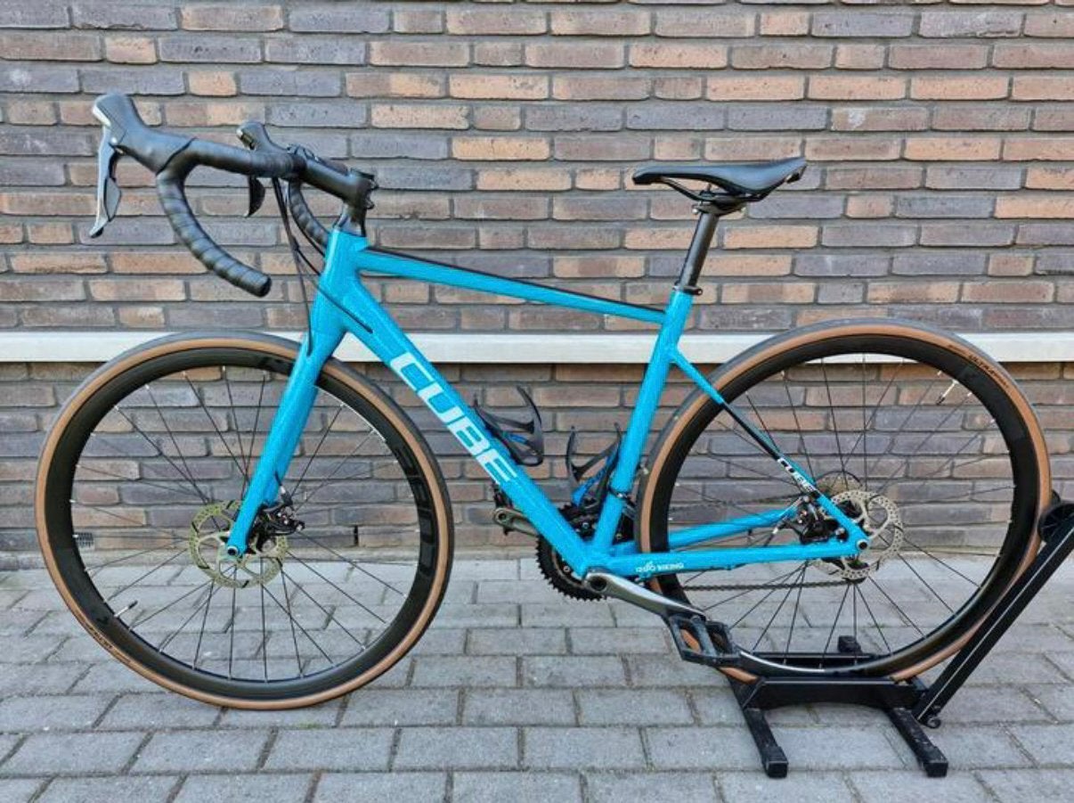 Cube Attain disc dames racefiets maat 53, Fietsen en Brommers, Fietsen | Racefietsen, Aluminium, Zo goed als nieuw, Meer dan 20 versnellingen