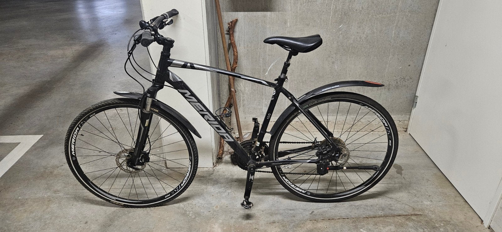 Merida Crossway 100 Hybride Fiets, Fietsen en Brommers, Fietsen | Heren | Herenfietsen, 49 tot 53 cm, Zo goed als nieuw, Schijfrem