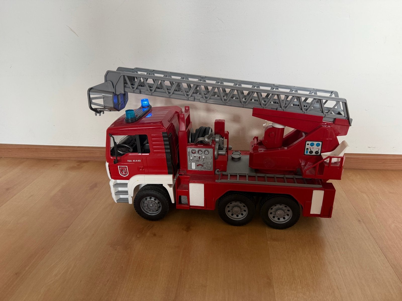 Bruder Brandweerauto met Uitschuifbare Ladder, Ophalen, Gebruikt