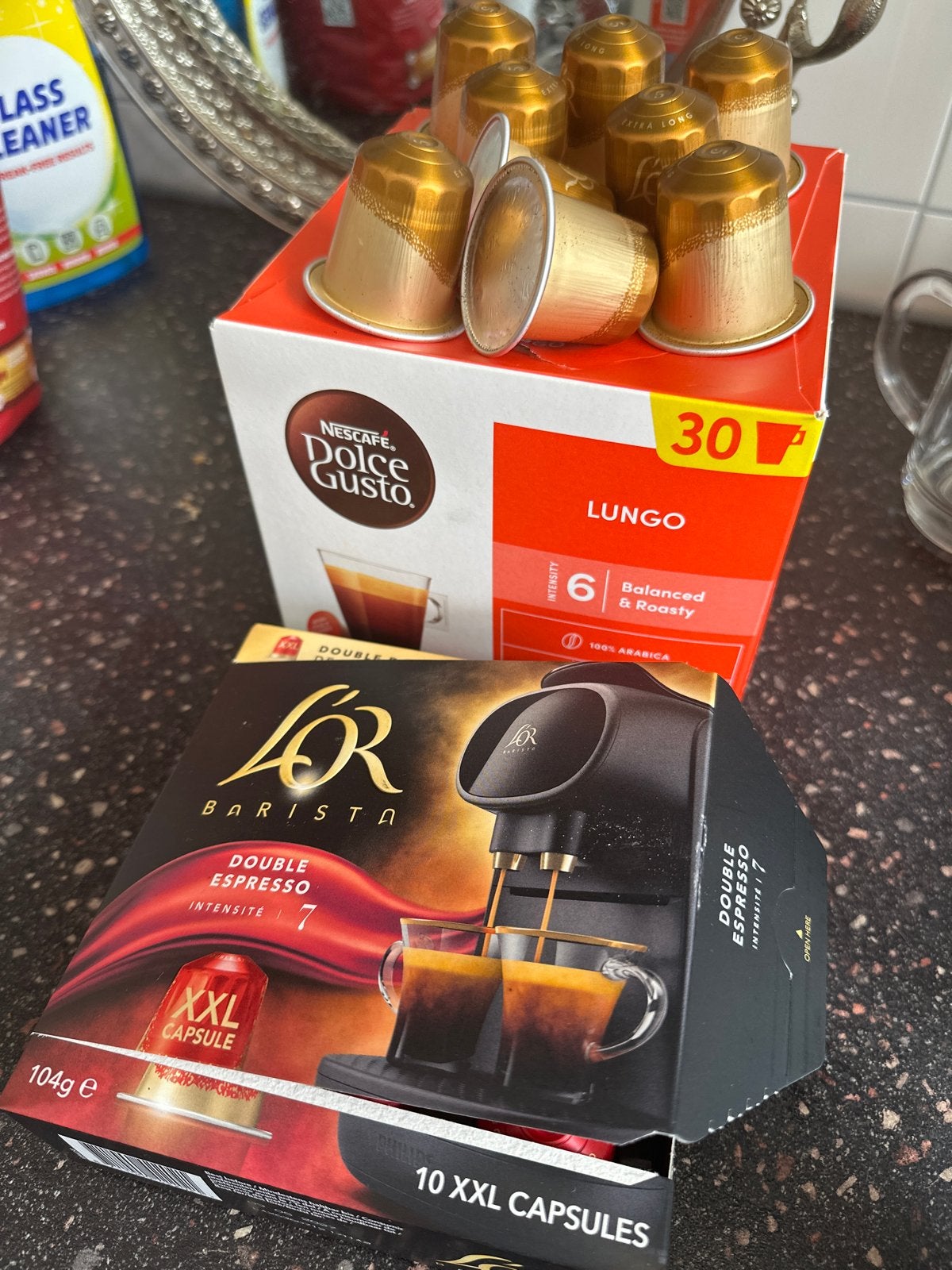Nescafé Dolce Gusto Lungo & L'OR Barista Double Espresso, Witgoed en Apparatuur, Koffiezetapparaten, Koffiepads en cups, Overige modellen