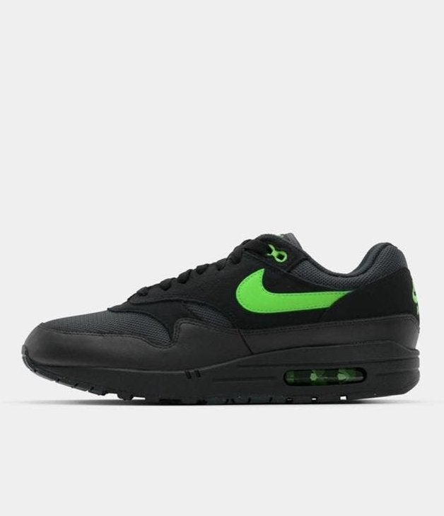 Nike Air Max 1 ESS 'Black Green Strike' - maat 44, Product.Safety.ENEA@nike.com, Zwart, Nike, Nieuw