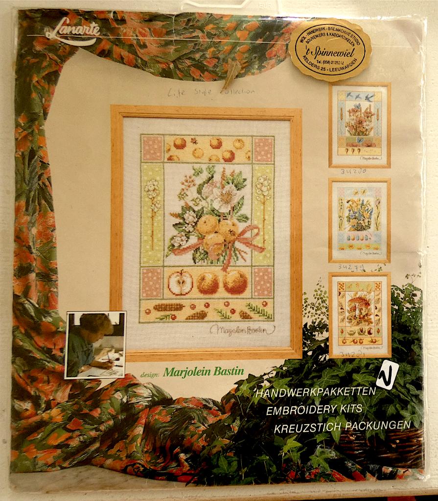 BORDUREN: 3 BORDUURPATRONEN VAN LANARTE - Marjolein Bastin, Verzenden, Gebruikt, Handborduren, Patroon