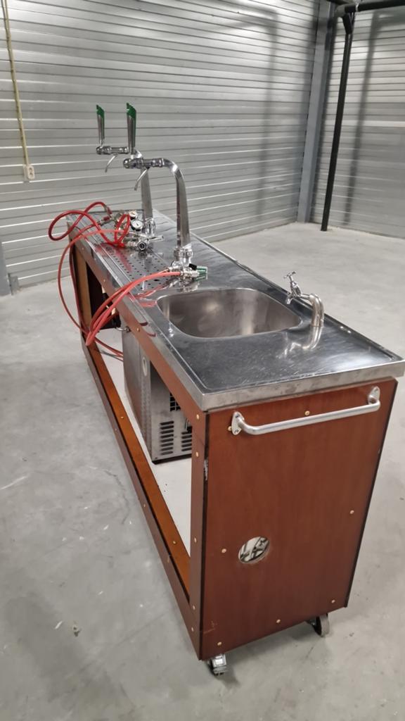 Mobiele tapinstallatie met 2 tapkranen en spoelbak, Witgoed en Apparatuur, Thuistaps, Ophalen