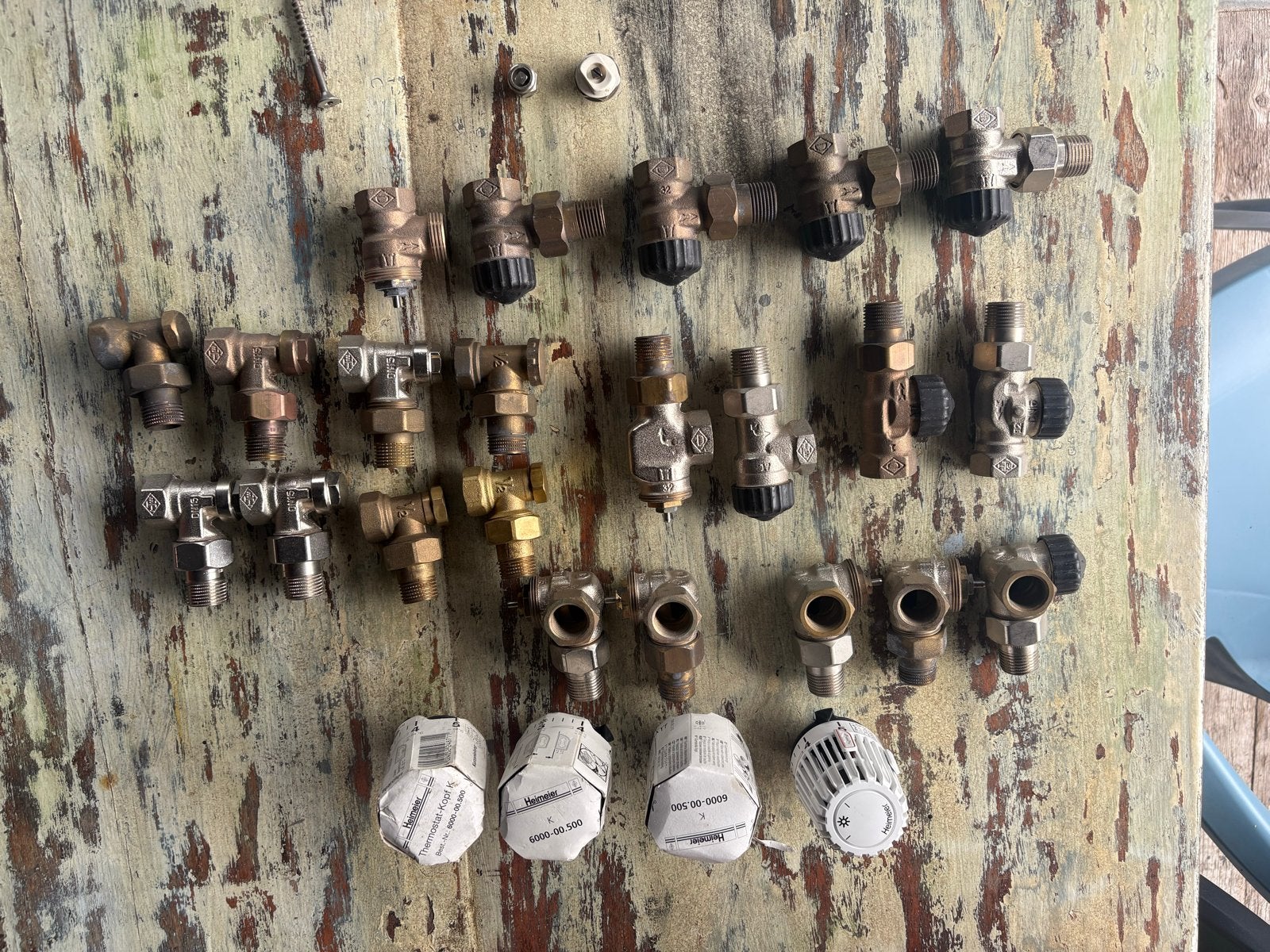 Diverse thermostaatkranen en radiatorkranen, Ophalen of Verzenden, Nieuw