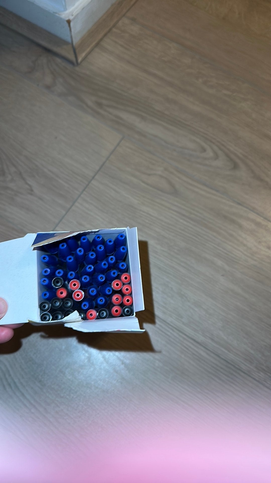 Balpennen 50 stuk alleen doos opengemaakt, Ophalen of Verzenden, Zo goed als nieuw, Overige materialen, Overige merken