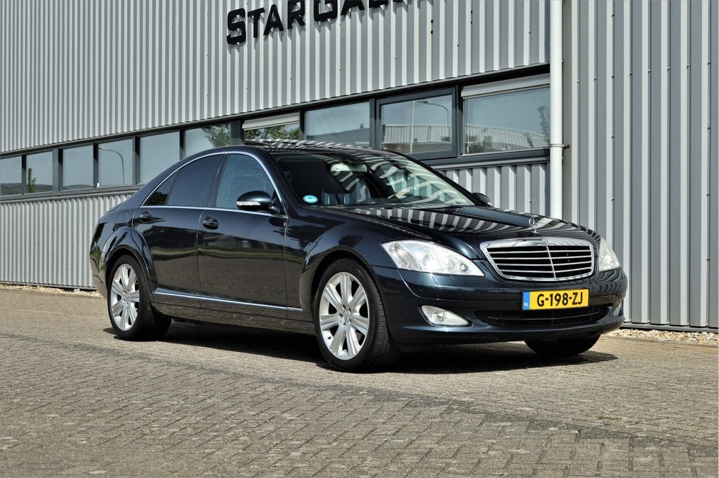 Mercedes-Benz S-Klasse S 350 Youngtimer (bj 2005, automaat), Automaat, Achterwielaandrijving, Gebruikt, Zwart