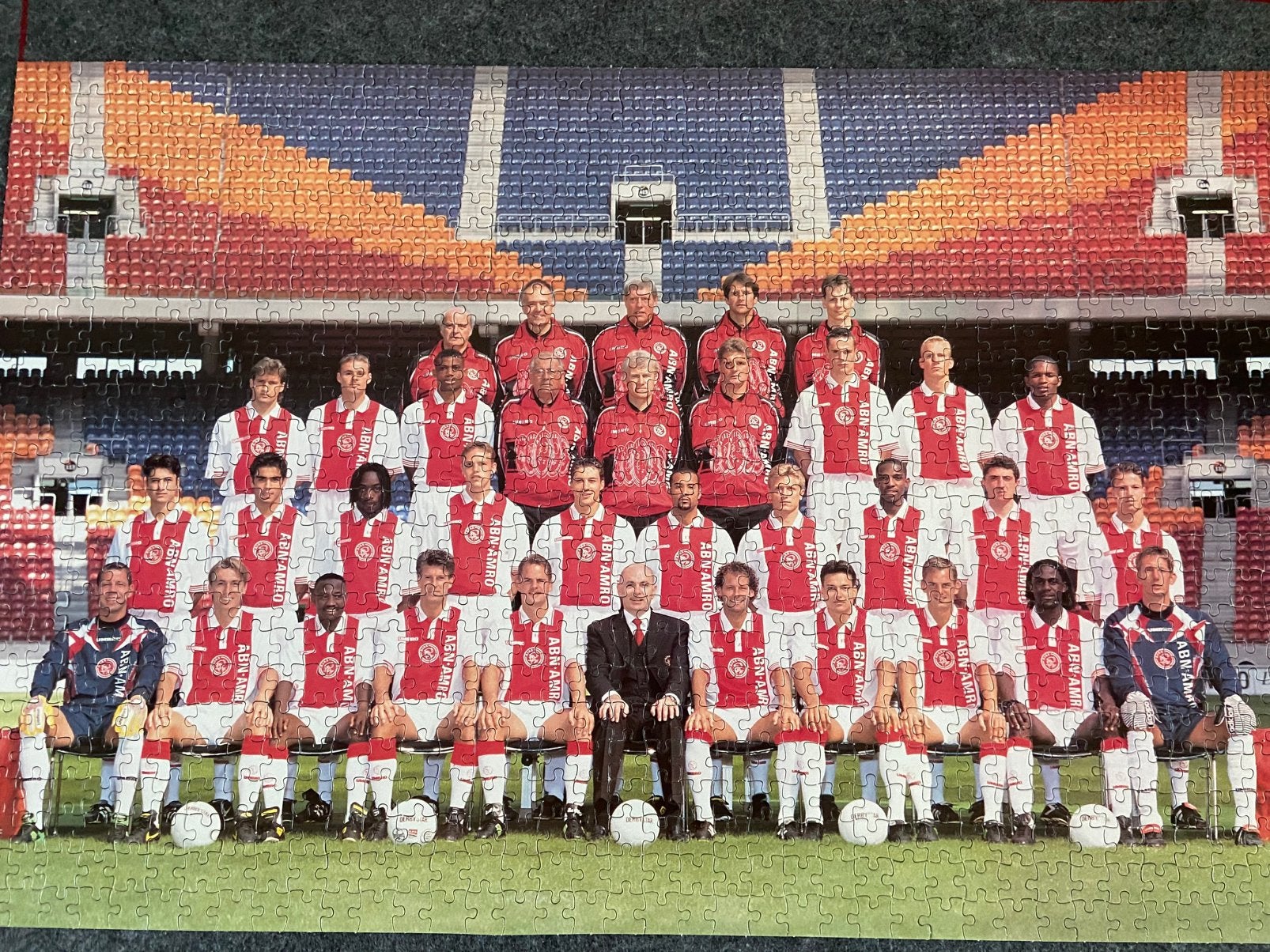 Vintage Ajax puzzel, seizoen ‘97 - ‘98, Ophalen of Verzenden, 500 t/m 1500 stukjes, Zo goed als nieuw