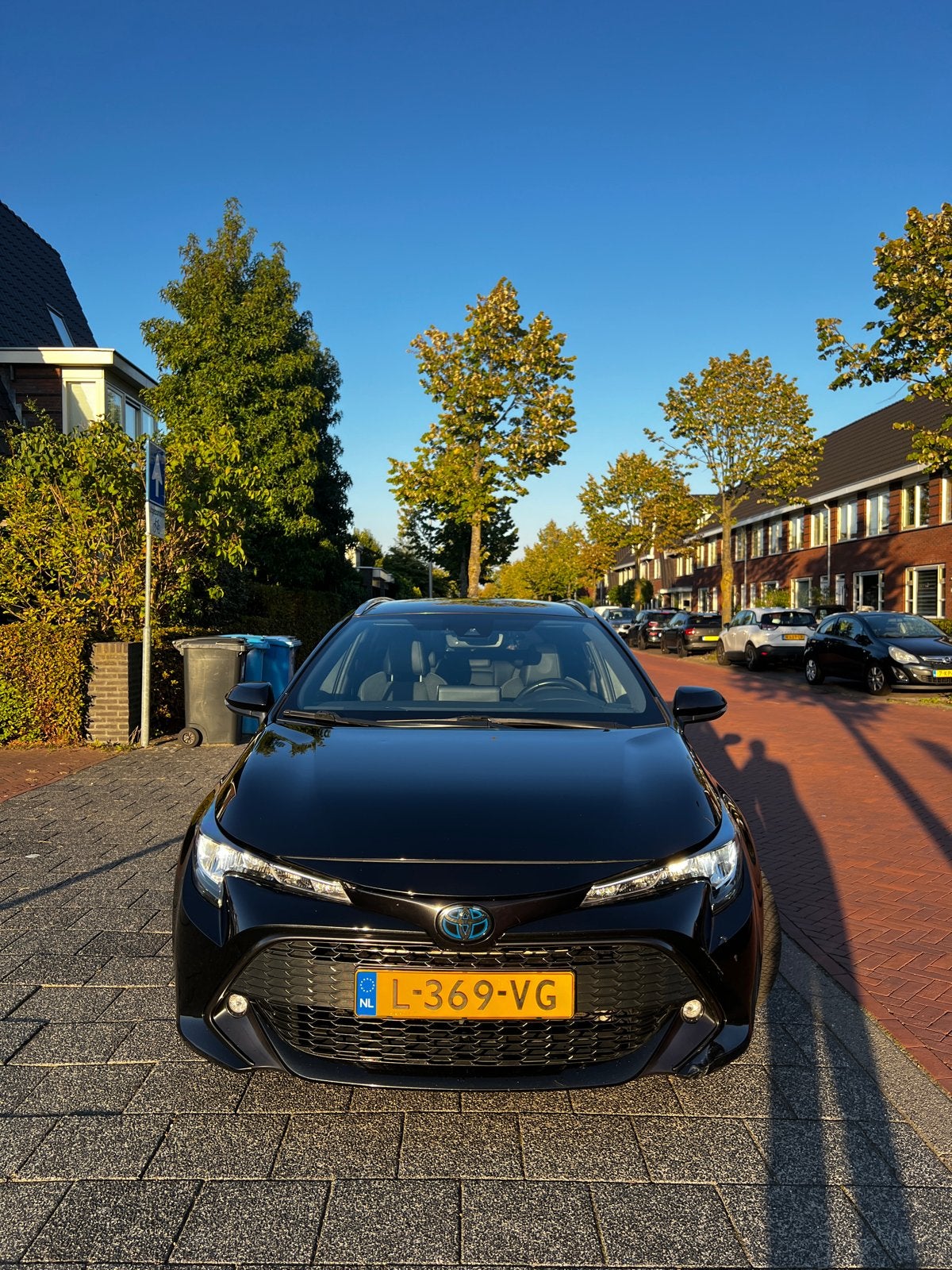 Foto 4 van Toyota Corolla TS 1.8 Hybrid 122pk CVT 2021 Zwart