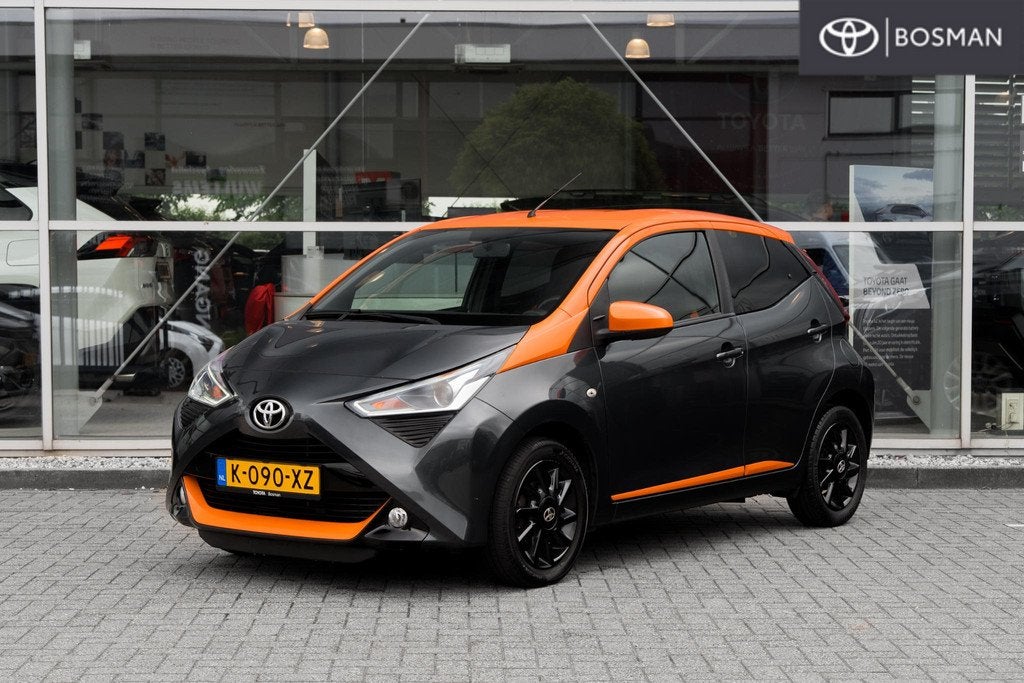 Toyota Aygo 1.0 VVT-i x-JBL, Auto's, Toyota, Voorwielaandrijving, Gebruikt, Euro 6, 4 stoelen
