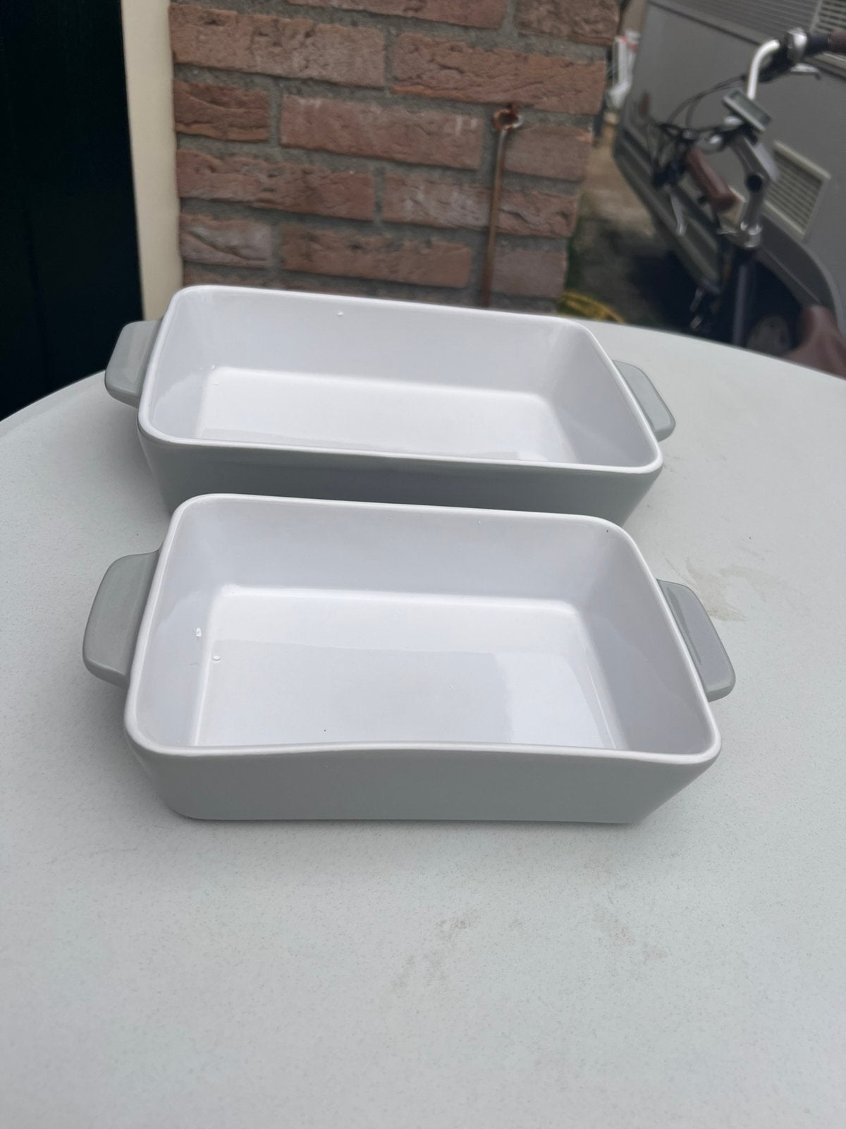 Ovenschaaltjes set van 2, Ophalen of Verzenden, Zo goed als nieuw, Overige materialen