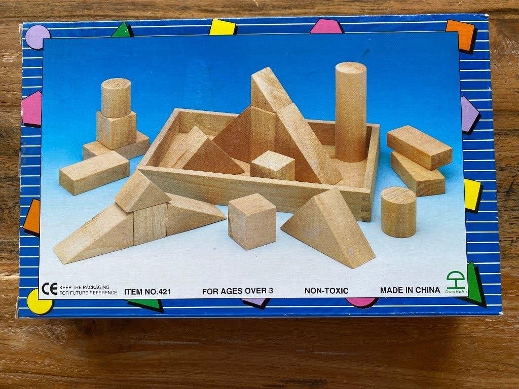 Nieuwe houten blokkendoos met 20 blokken en bakje, Ophalen of Verzenden, Nieuw, Overige typen