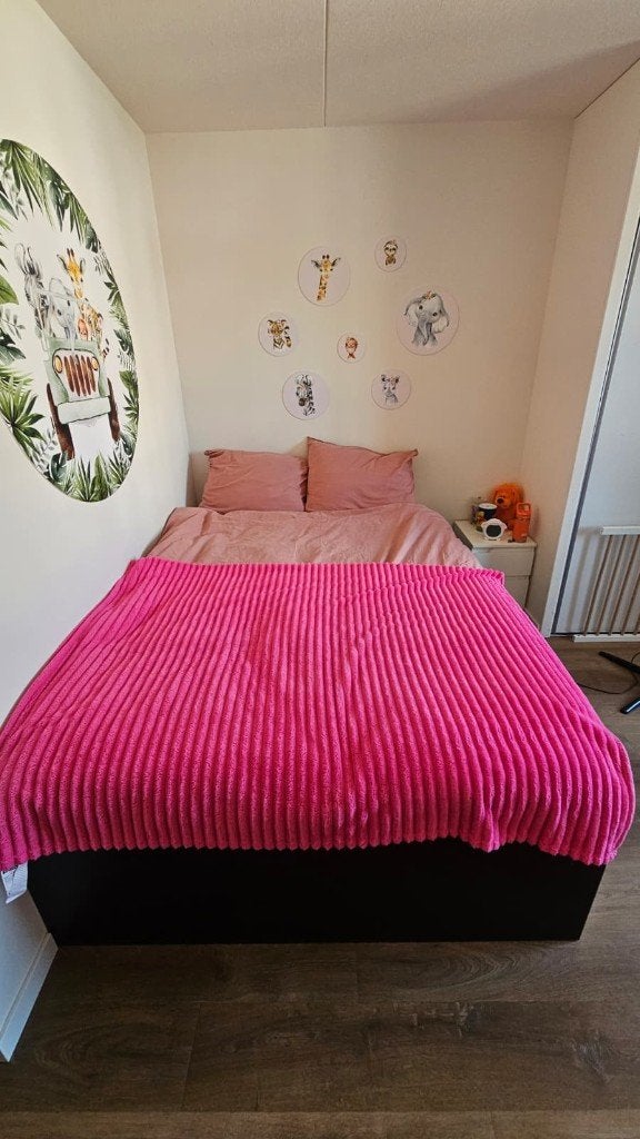 IKEA BRIMNES bed 140x200 met lades, lattenbodem & matras, Ophalen, Zwart, 140 cm, Zo goed als nieuw